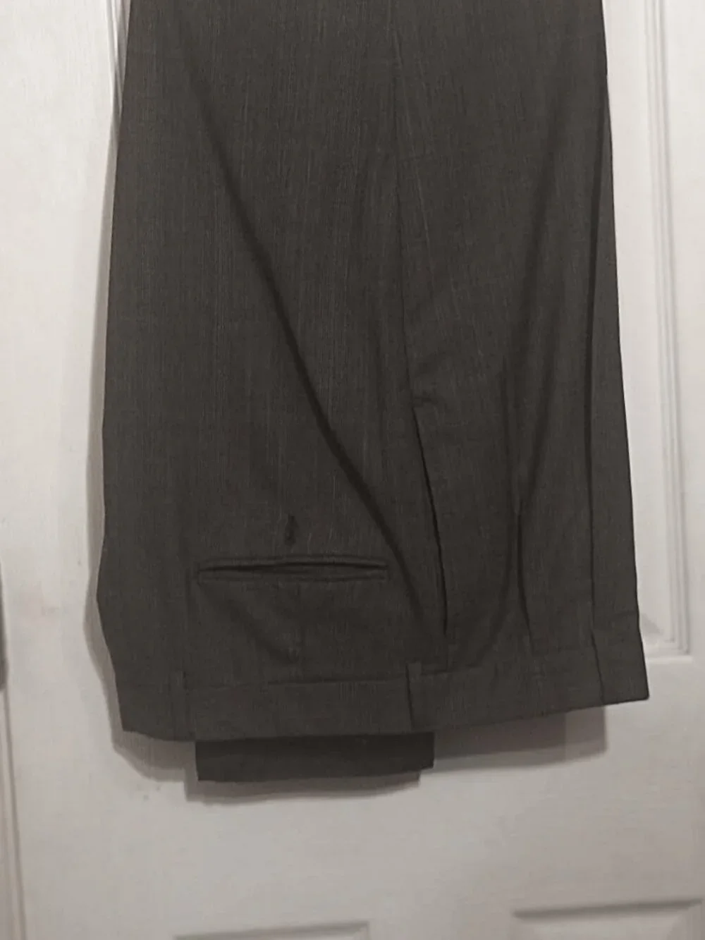 Joseph A. Bank Men Grayish Brown Plaid Glen 2 Piece Suit  42L
